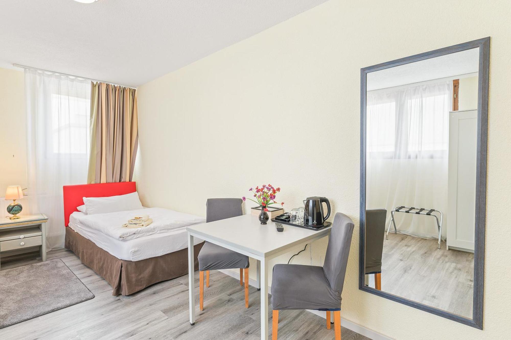 Businesshotel Lemon Suites Self Check-In Messe Airport Mit Kueche - Monteure Willkommen Neuhausen auf den Fildern Habitación foto