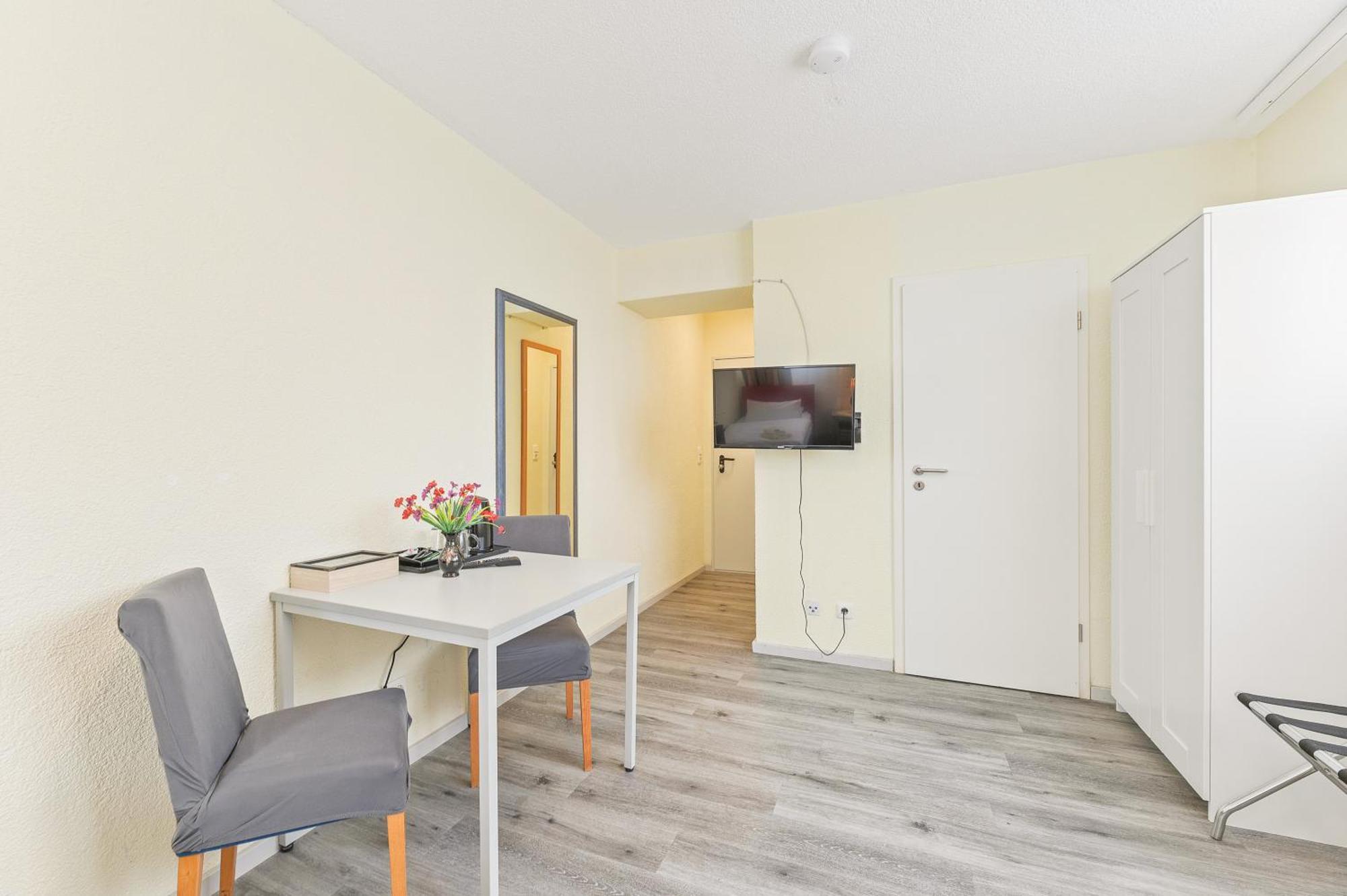 Businesshotel Lemon Suites Self Check-In Messe Airport Mit Kueche - Monteure Willkommen Neuhausen auf den Fildern Habitación foto